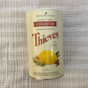 Young Living Thieves Kitchen & Bath Scrub